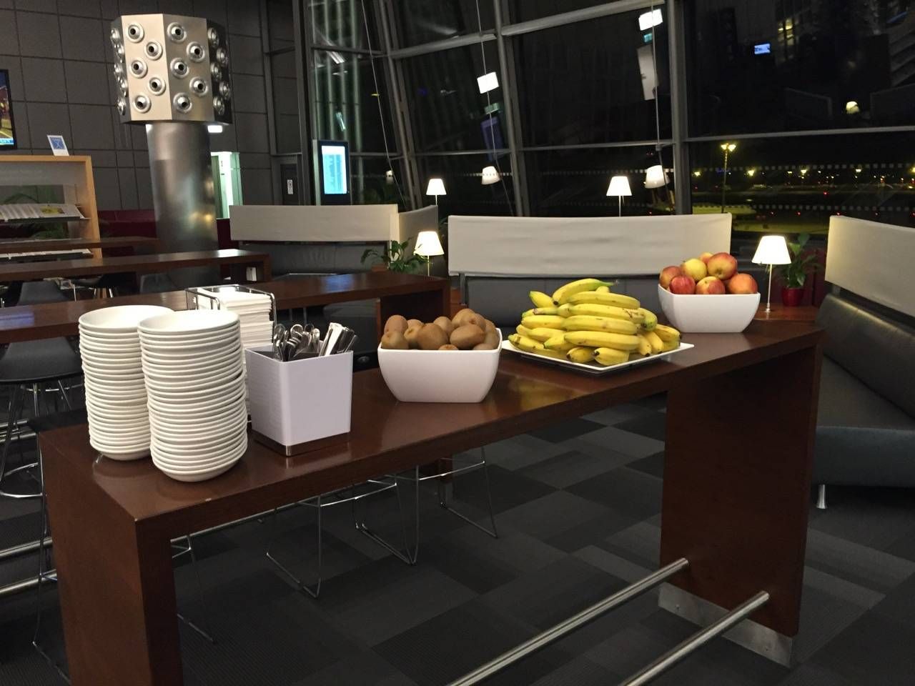 Hamburg Airport Lounge -08