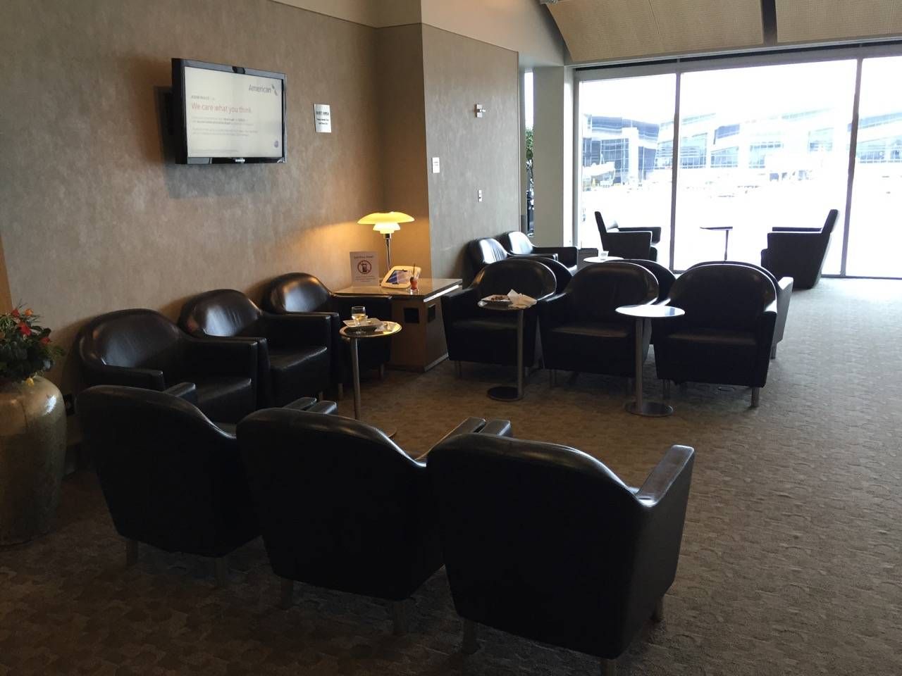 Admirals Club LAX-012