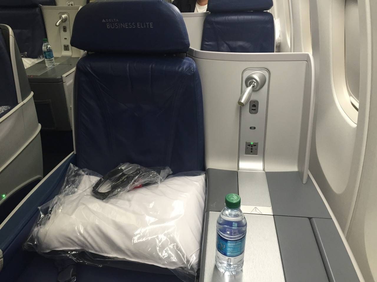 Delta ONE Executiva -012