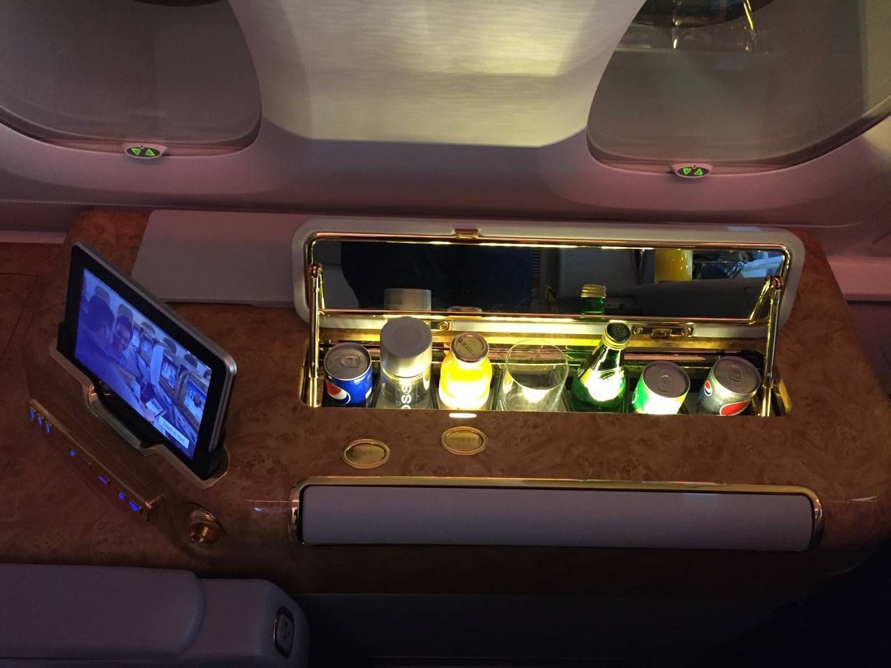 Emirates First Class A380 DXB-DFW-019