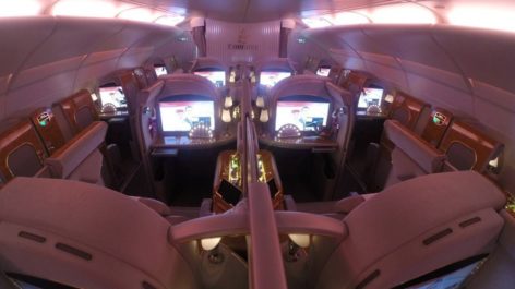 Primeira Classe da Emirates no A380 - Dubai para Dallas