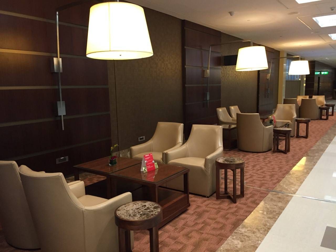 Emirates First Class Lounge Dubai -036