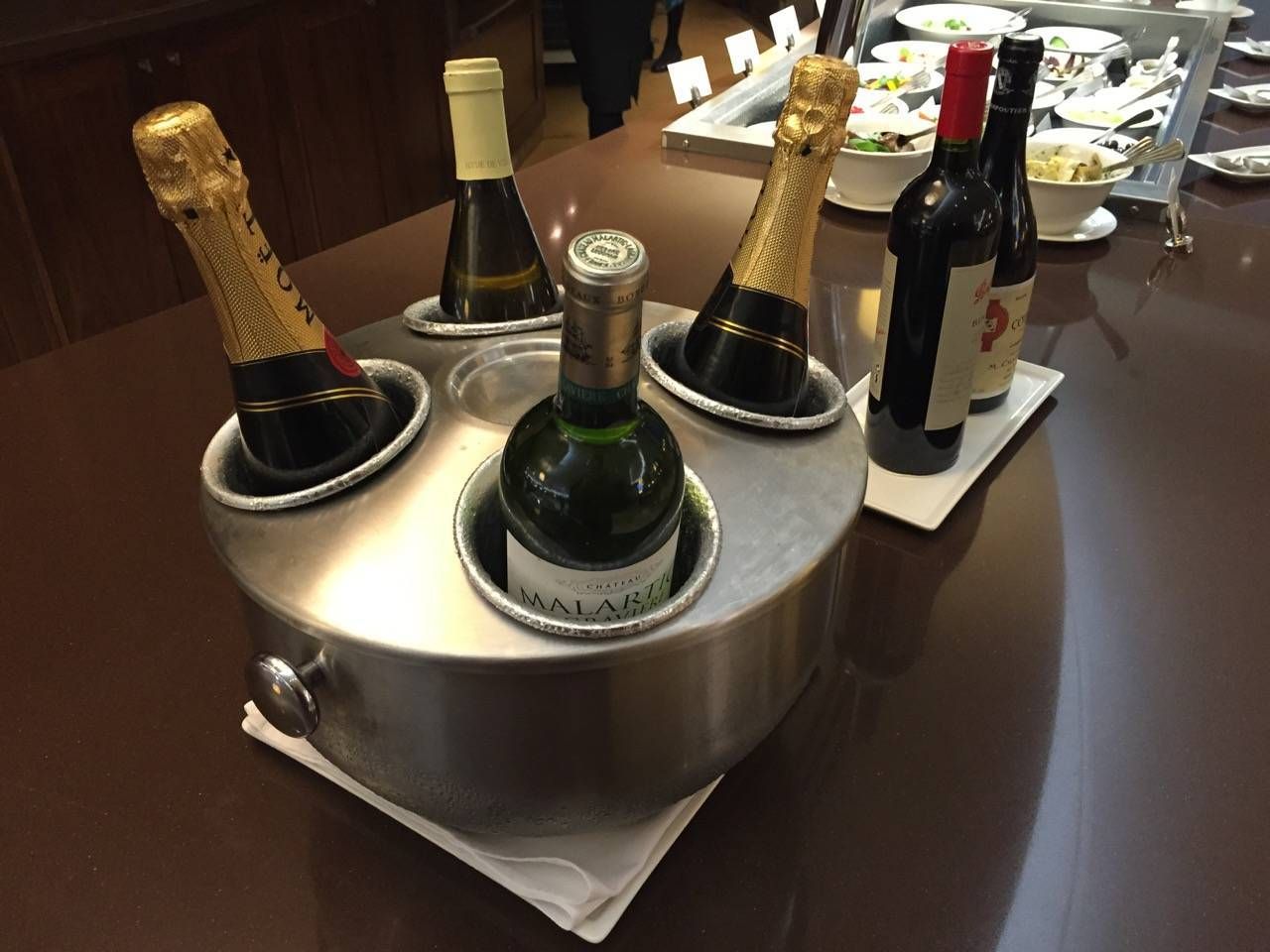 Emirates First Class Lounge Dubai -054