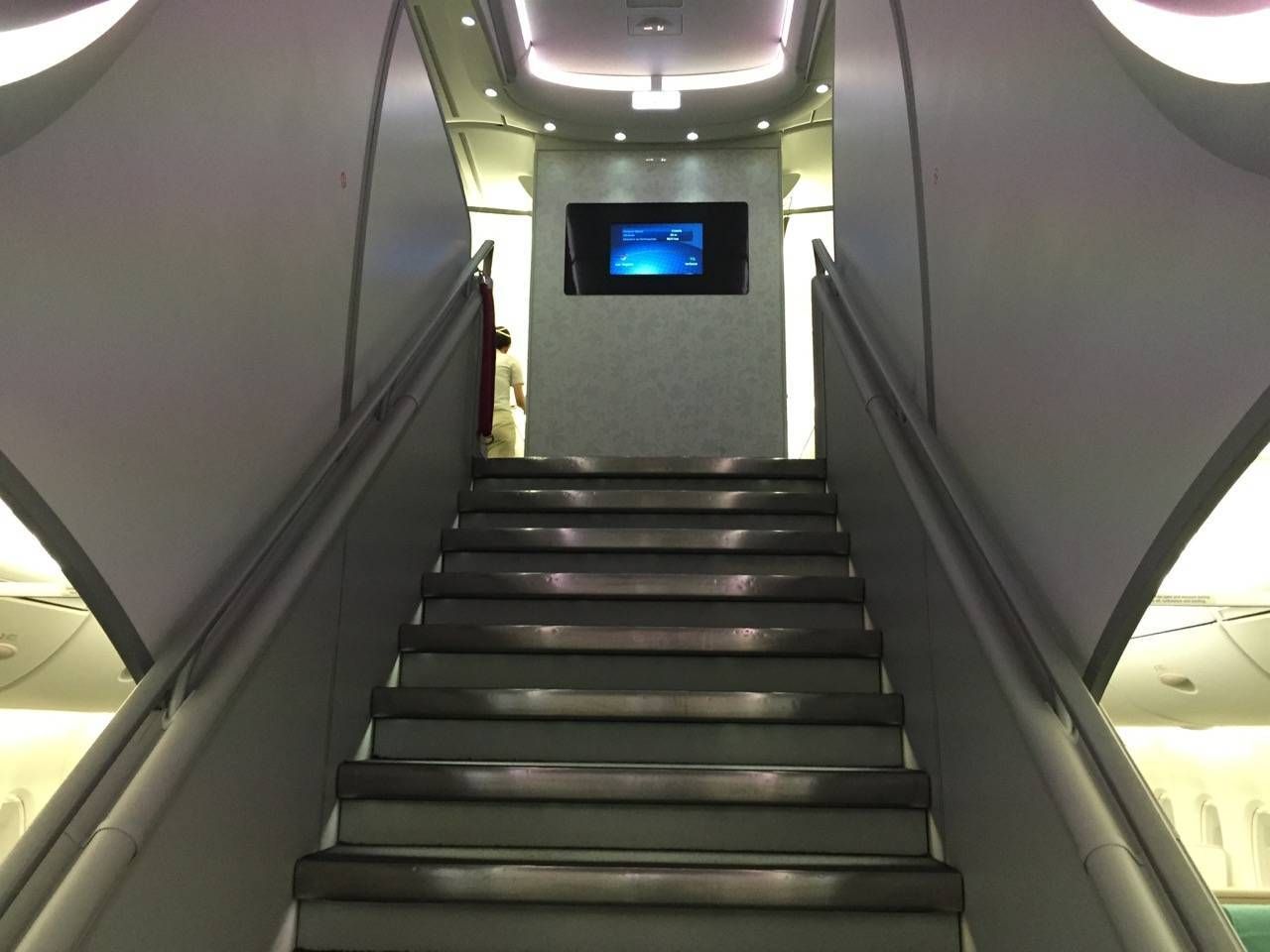 Korean Air First Class A380-042