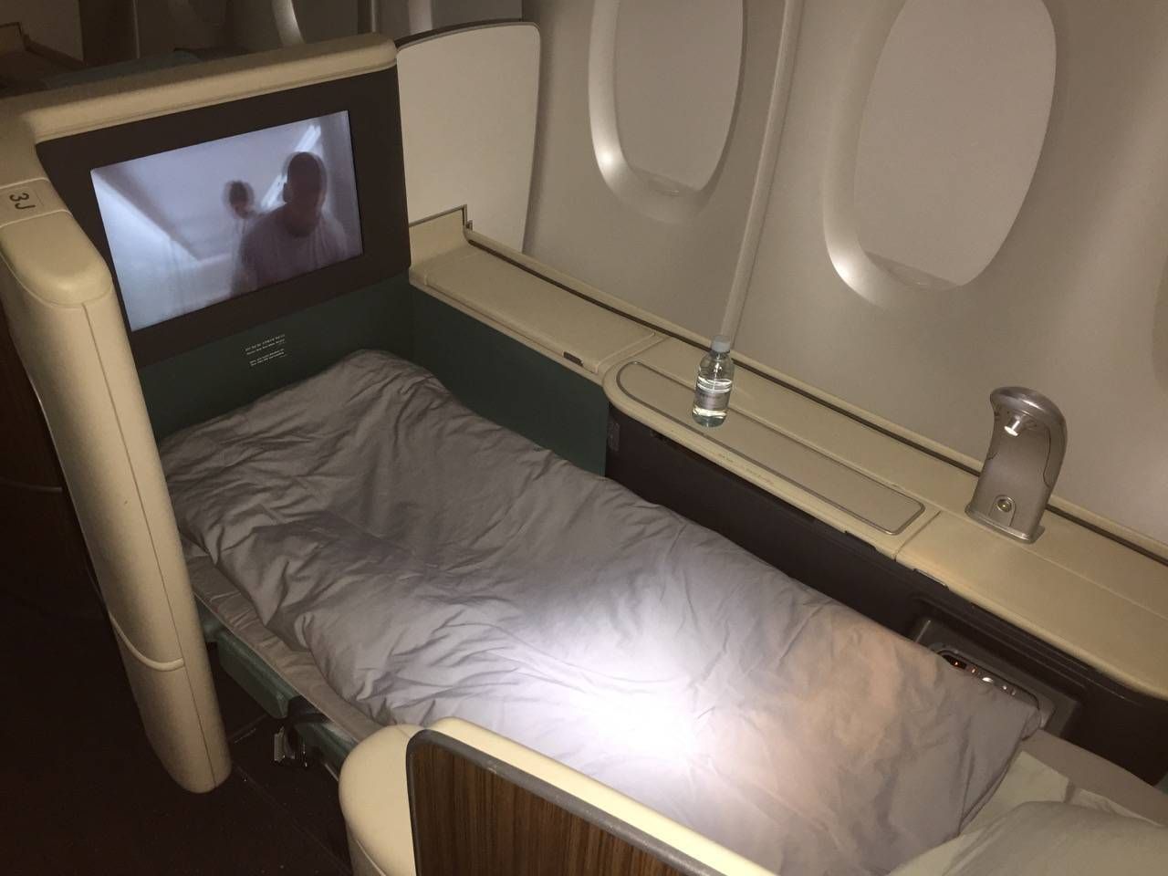 Korean Air First Class A380-063