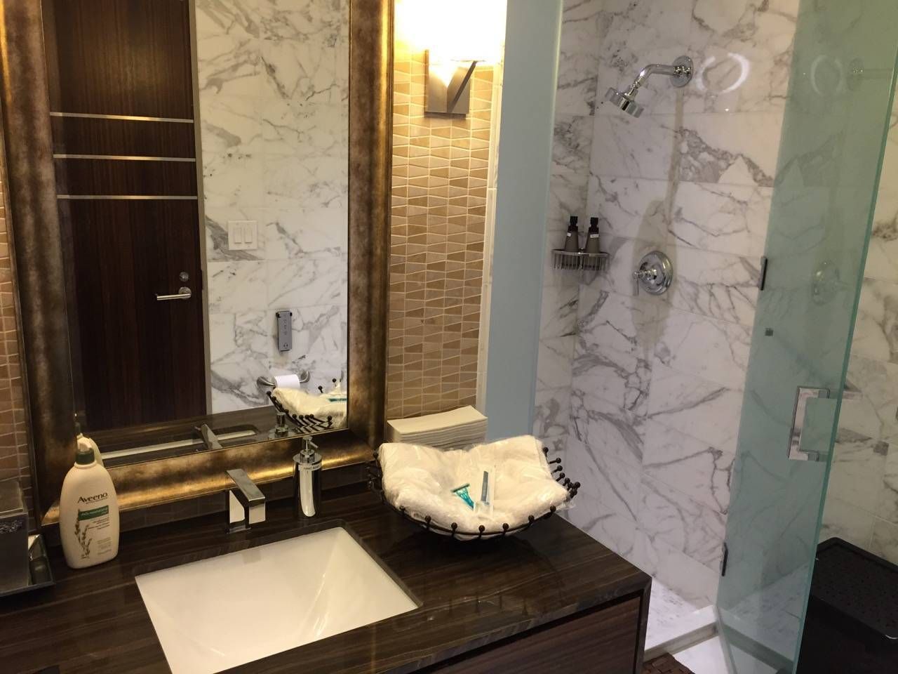 Korean Air First Class Lounge LAX -017