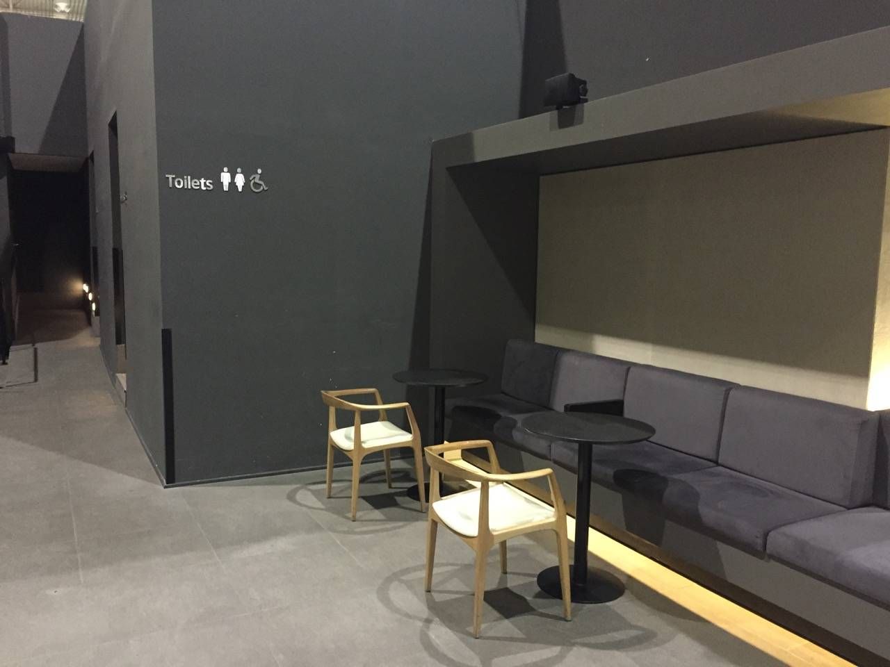 Gru Executive Lounge-010