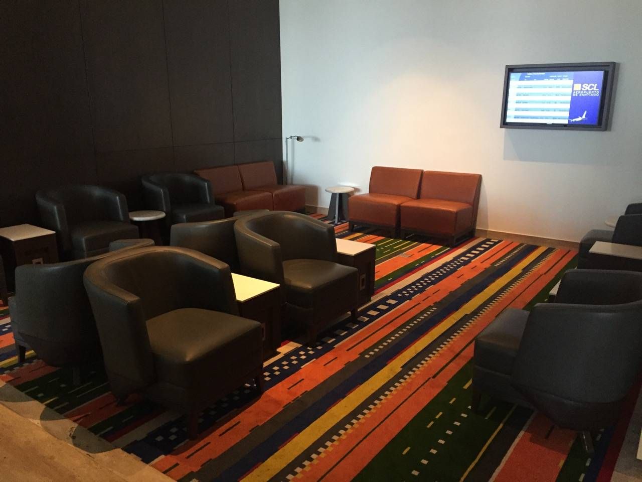 LATAM SCL VIP Lounge-01