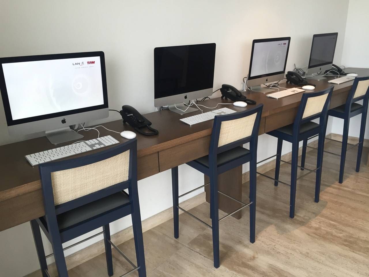 LATAM SCL VIP Lounge-05