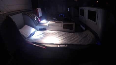 Classe Executiva da Qatar no B777-200LR - São Paulo para Doha
