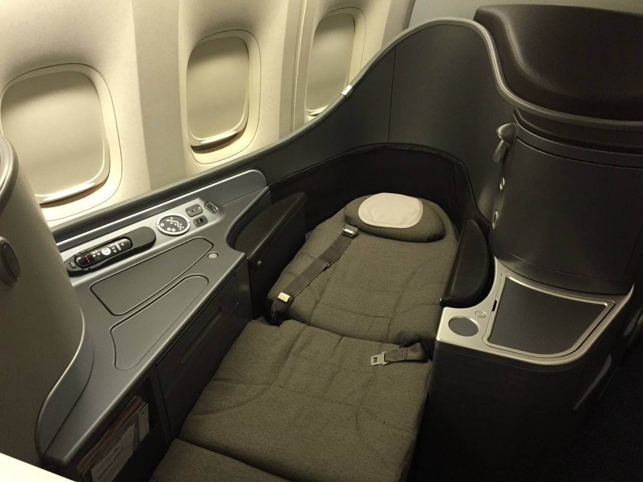 United First Class Primeira Classe-021