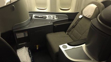 Primeira Classe da United no B777 - São Paulo para Chicago