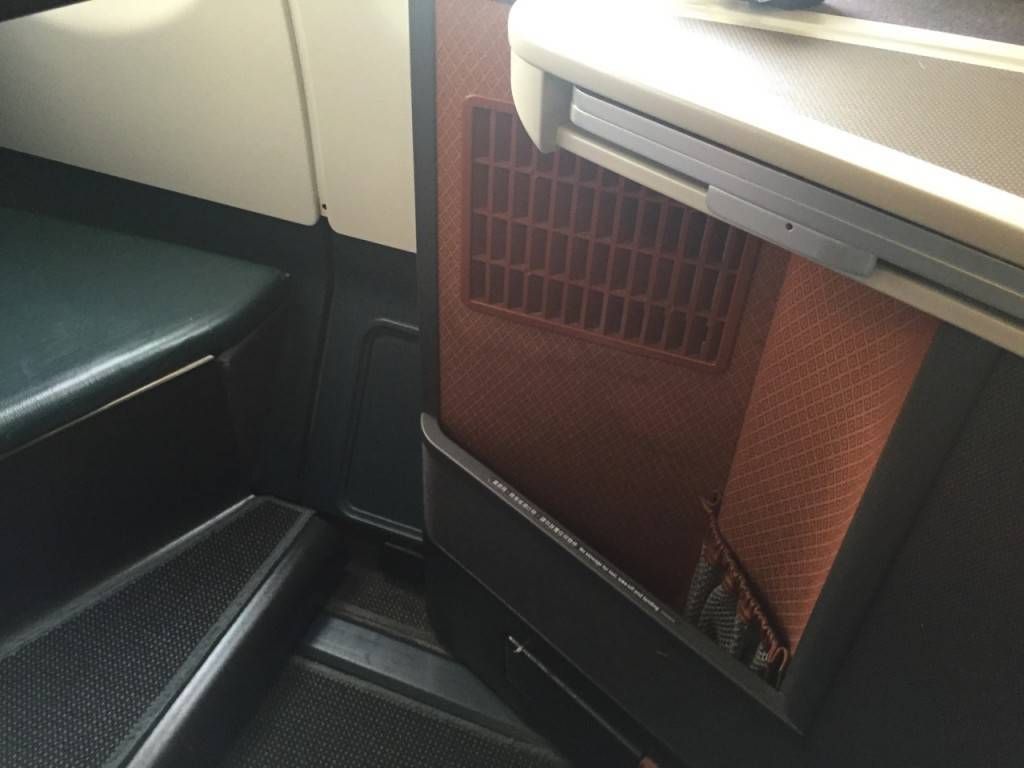 Cathay Pacific A330 Business Class-021