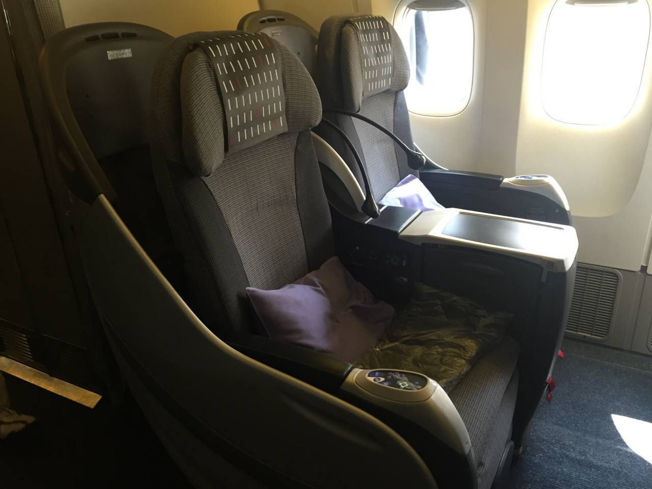 JAL Business Class-04
