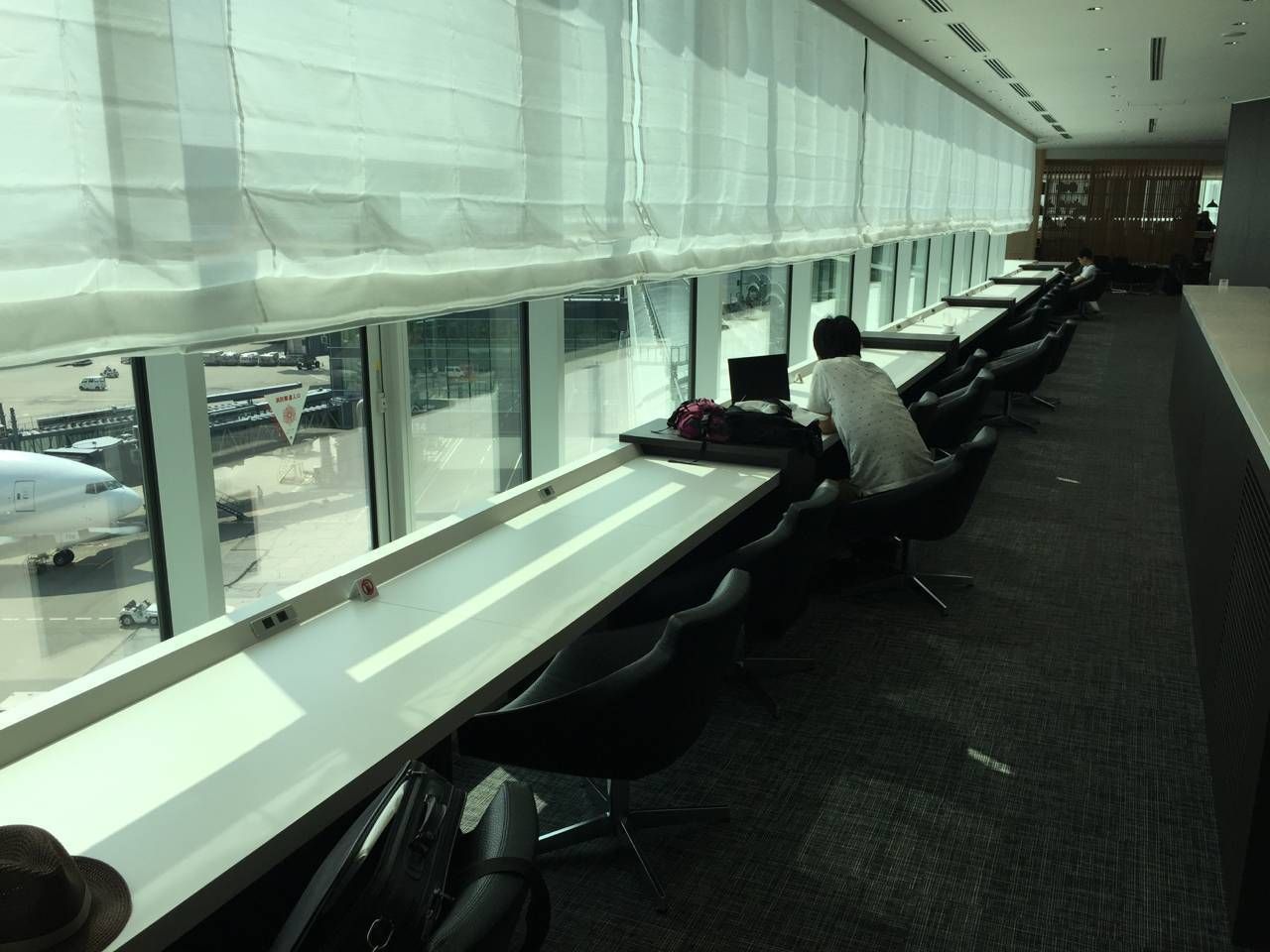 Sakura Lounge VIP Haneda-09
