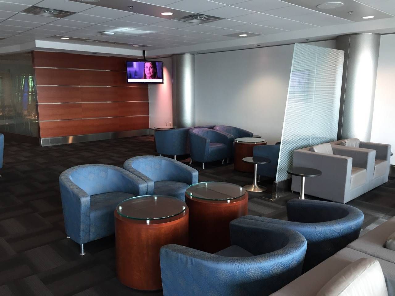 Sala VIP LATAM Miami-023