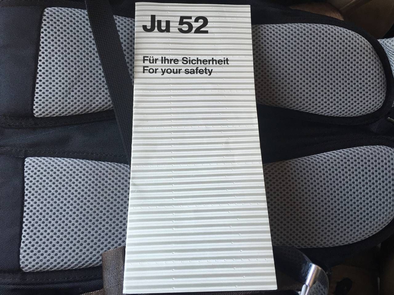 Junker 52 - Lufthansa-010