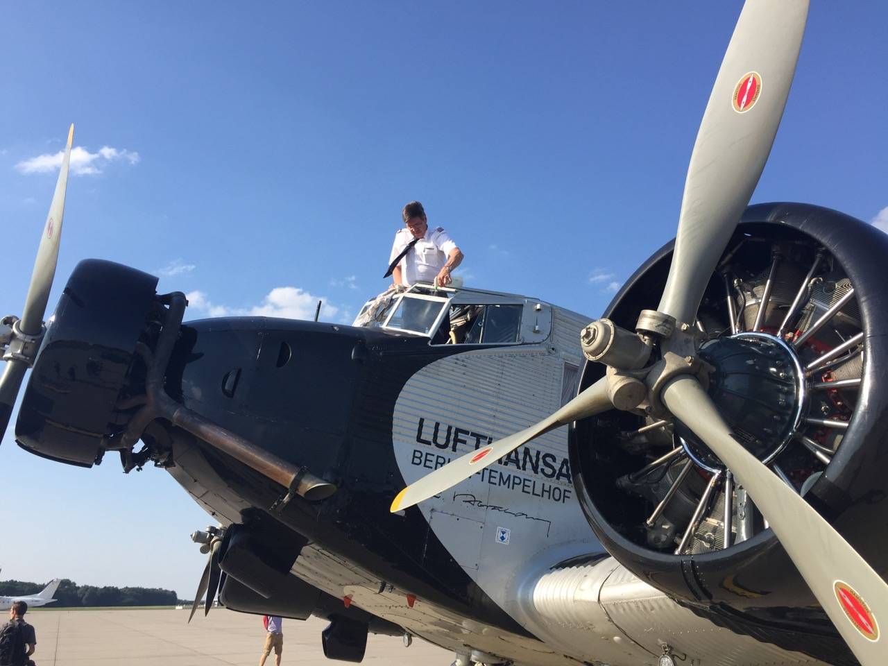 Junker 52 - Lufthansa-019