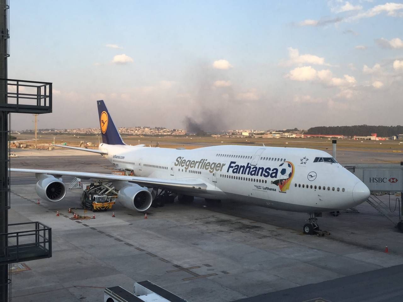 Lufthansa Business Class B747-8-014