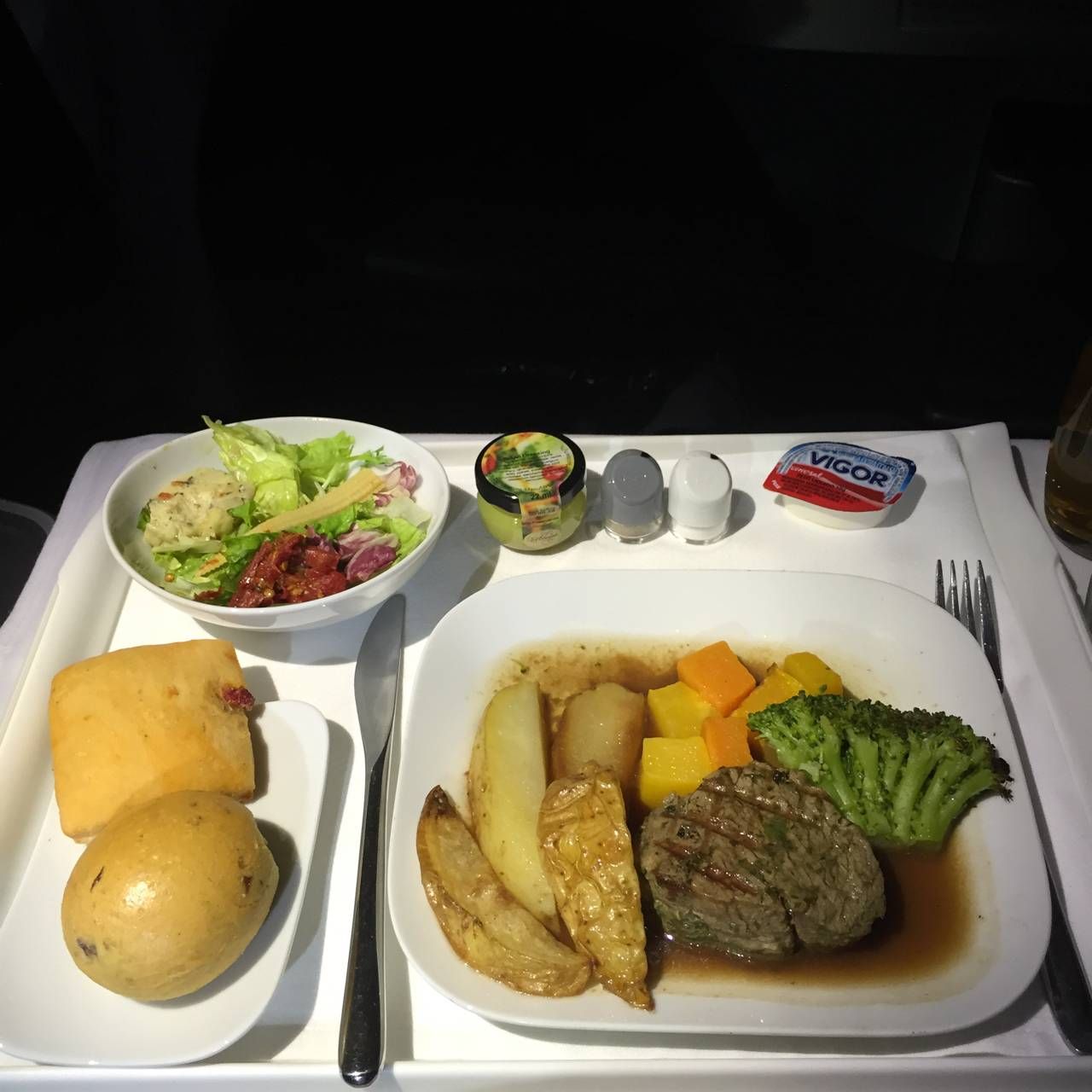 Lufthansa Business Class B747-8-031