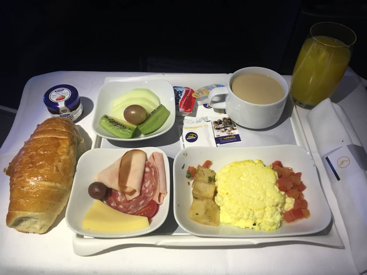 Lufthansa Business Class B747-8-040