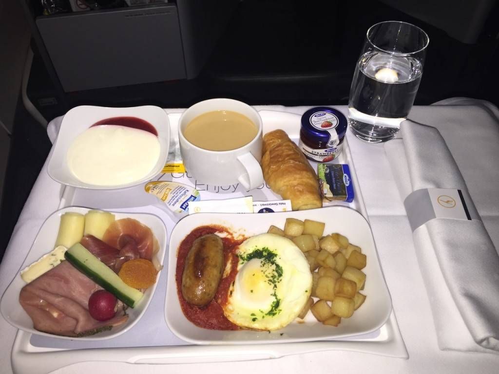 Lufthansa Business Class Executiva B747-8-027
