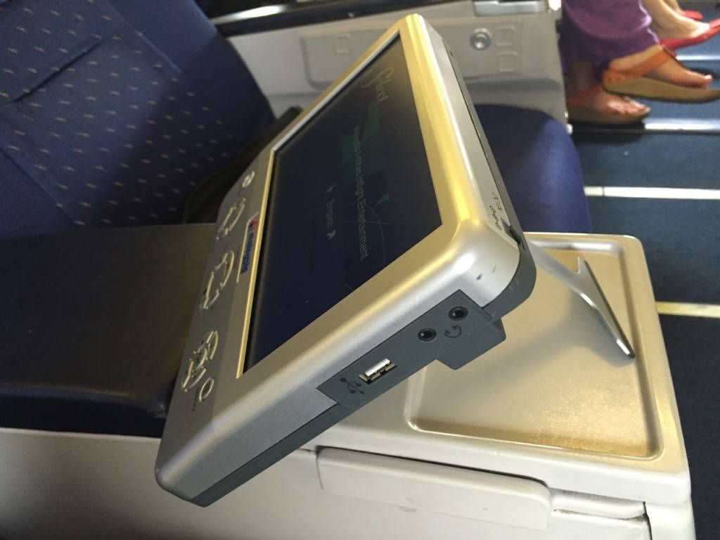 Malaysia B737 Business Class-015