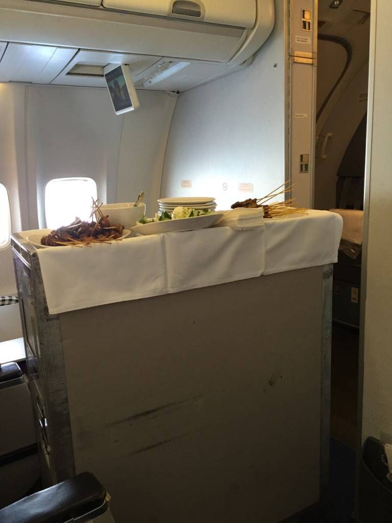 Malaysia B737 Business Class-018