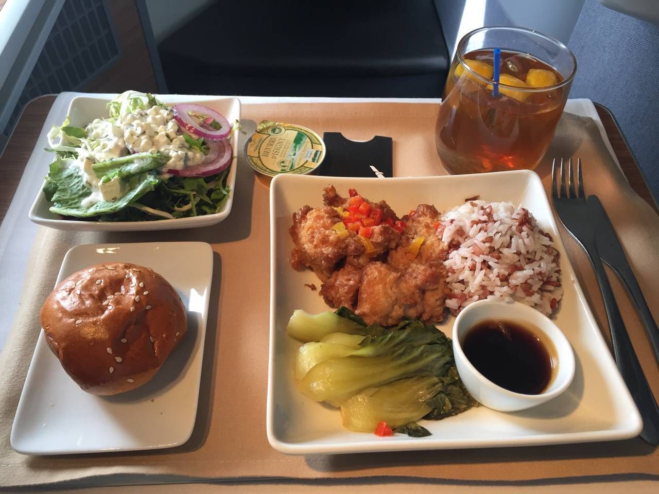 AA Hong Kong Dallas Business Class- - 17