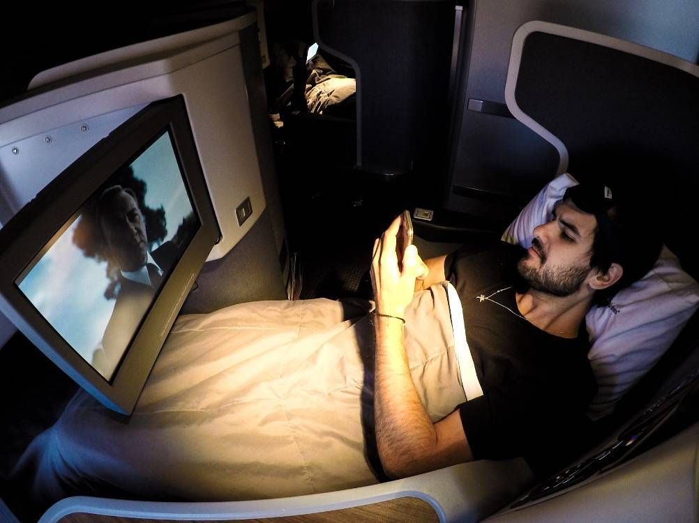 AA Hong Kong Dallas Business Class- - 8