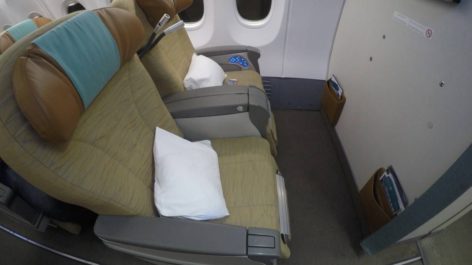 Classe Executiva da Oman Air no B737 - Cairo para Muscat