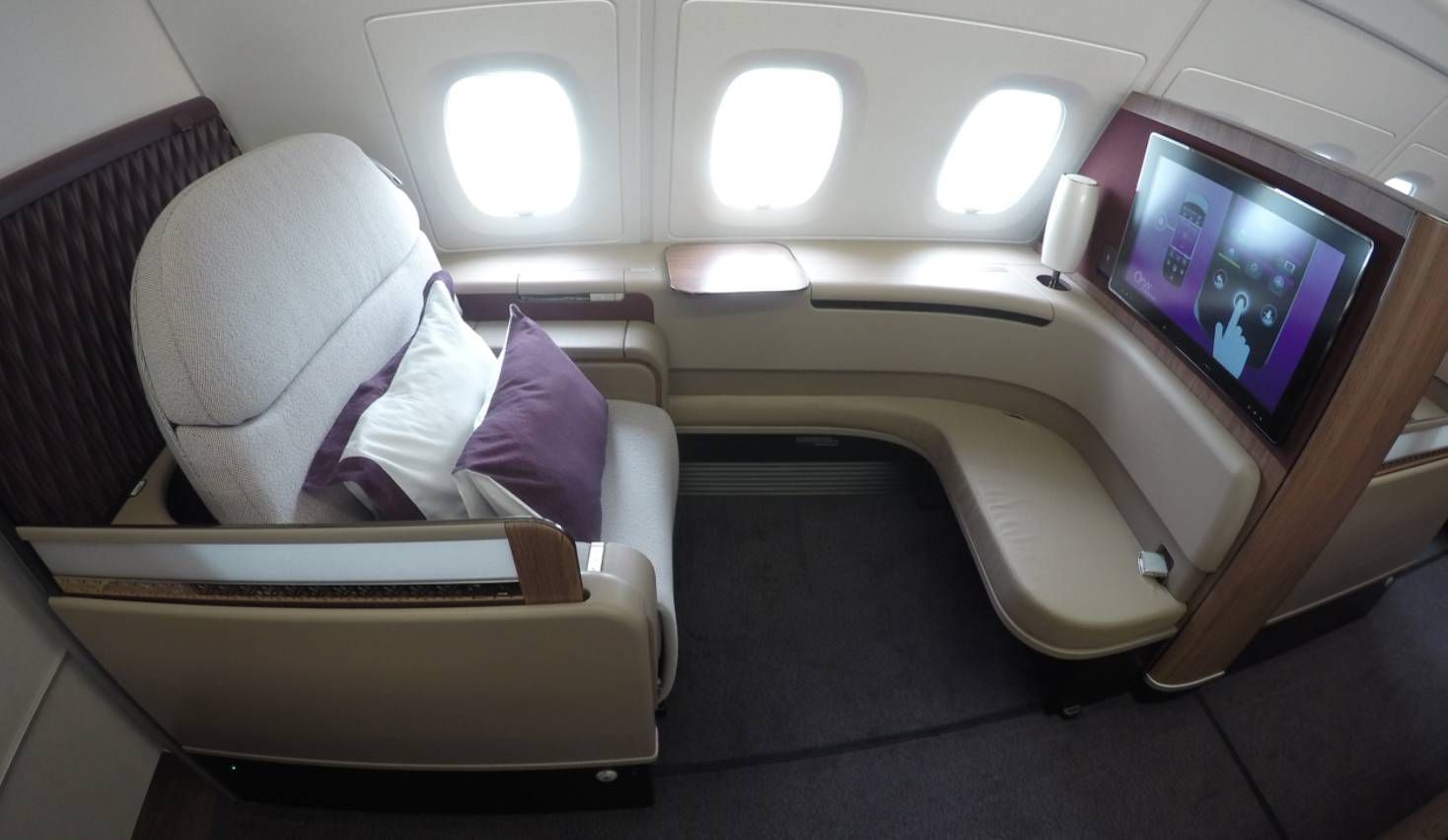 Qatar Airways A380 - Primeira Classe