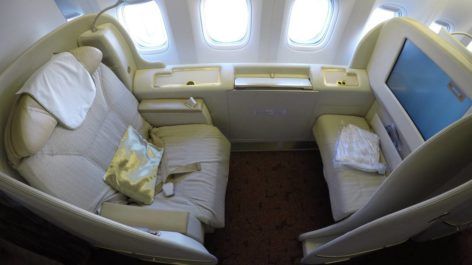 Primeira Classe da Air India no B777-200LR - Londres (LHR) para Nova Delhi (DEL)