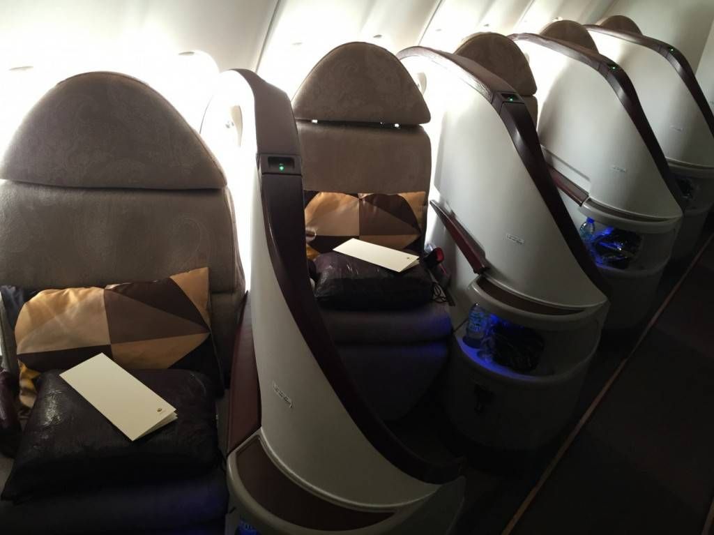 Jet-Airways-A330-Business-Class-Etihad-Passageirodeprimeira-08-1300x974