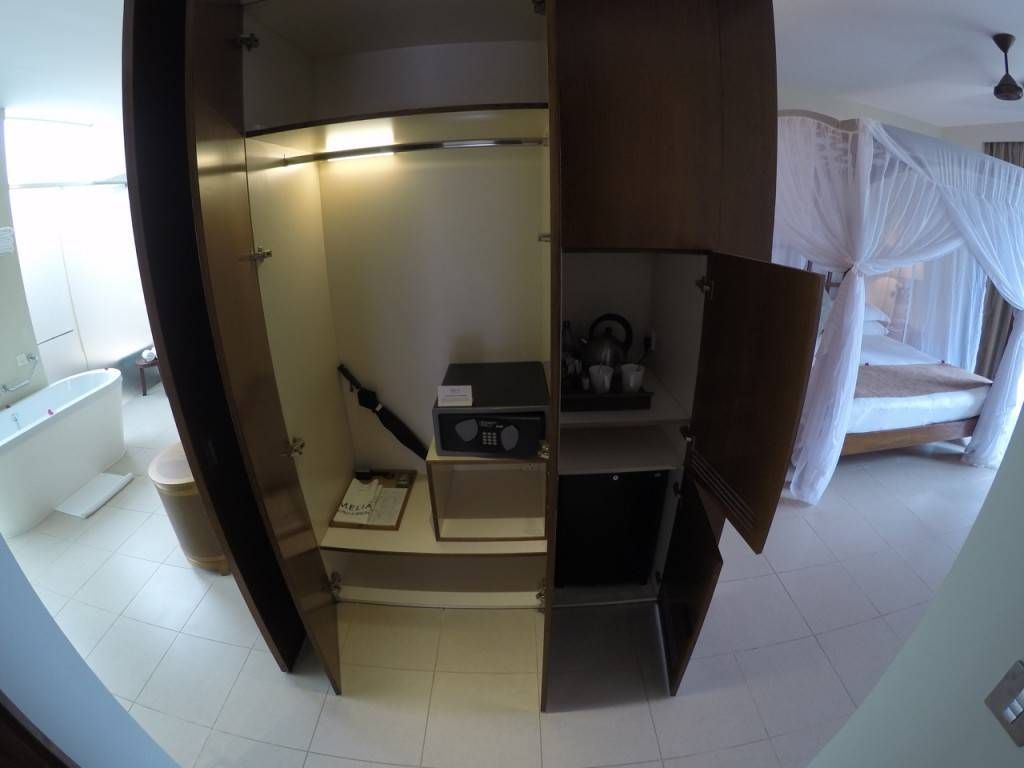 DCIM102GOPROGOPR9220.