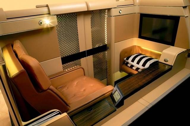 Primeira Classe Etihad no B77W