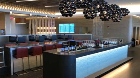 American Airlines Flagship Check-in e Lounge - Aeroporto de Nova York (JFK)