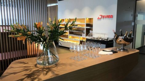 Sala VIP Swiss First Class Lounge (Primeira Classe) - Aeroporto de Zurich - Terminal E