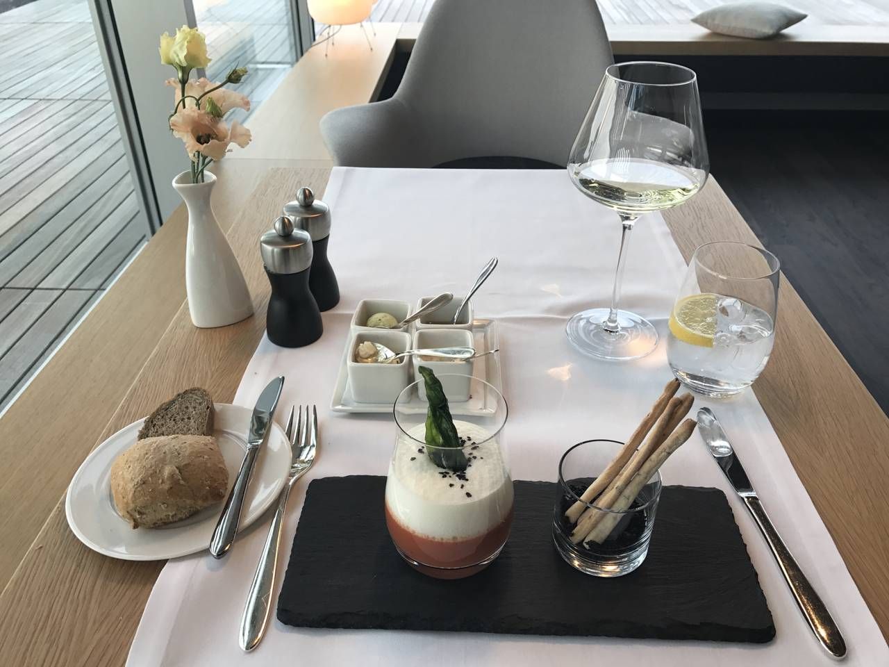swiss-first-class-lounge-054