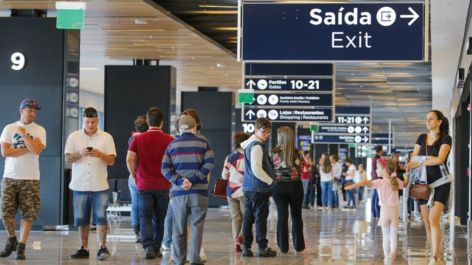 Aeroporto de Florianópolis será o primeiro a testar passageiros para a COVID-19