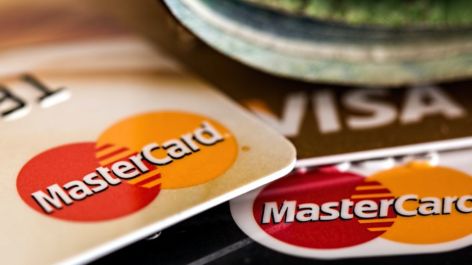 Confira os cartões de crédito que acumulam pontos em reais