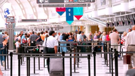 Como um aeroporto ganha dinheiro?