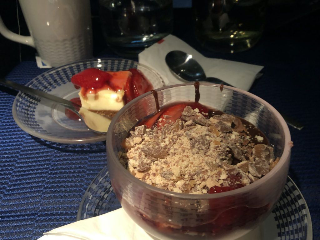 united_polaris_777_sobremesa