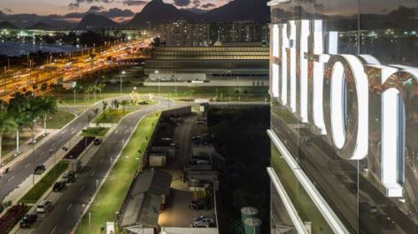 Promoção relâmpago da rede Hilton oferece 25% de desconto na estadia, café da manhã, upgrade de quarto e outros benefícios