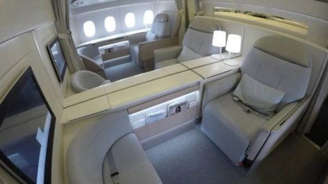Excelente! Emita 2 voos na Primeira Classe da Air France por 175 mil milhas do Flying Blue