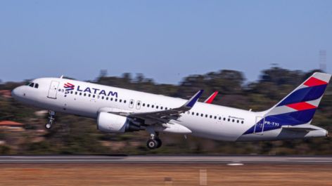 Voe pelo Brasil com a LATAM por menos de 5 mil pontos o trecho + taxas