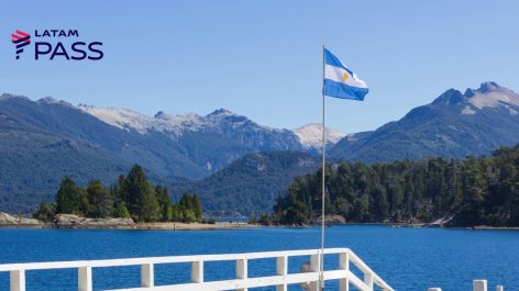 Excelente! Passagem ida e volta para Mendoza a partir de 30.000 pontos LATAM Pass + taxas