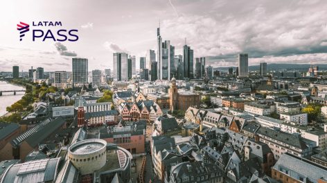 Muito bom! LATAM Pass tem trechos em Executiva para Europa a partir de 124 mil pontos + taxas