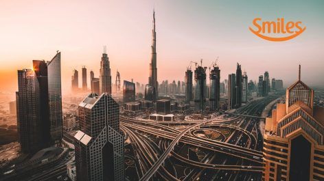 Voe para Dubai a partir de 120 mil milhas Smiles + taxas o trecho em Classe Econômica