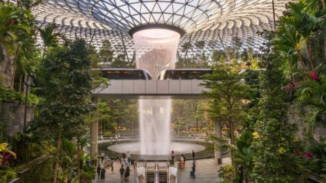 Aeroporto Changi de Singapura ganha pela 13ª vez o prêmio de Melhor Aeroporto do Mundo pela Skytrax